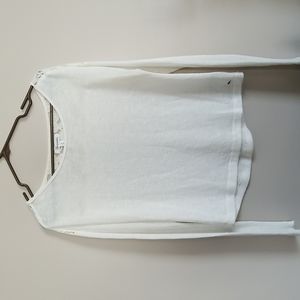 Aeropostale white sweater sz LG